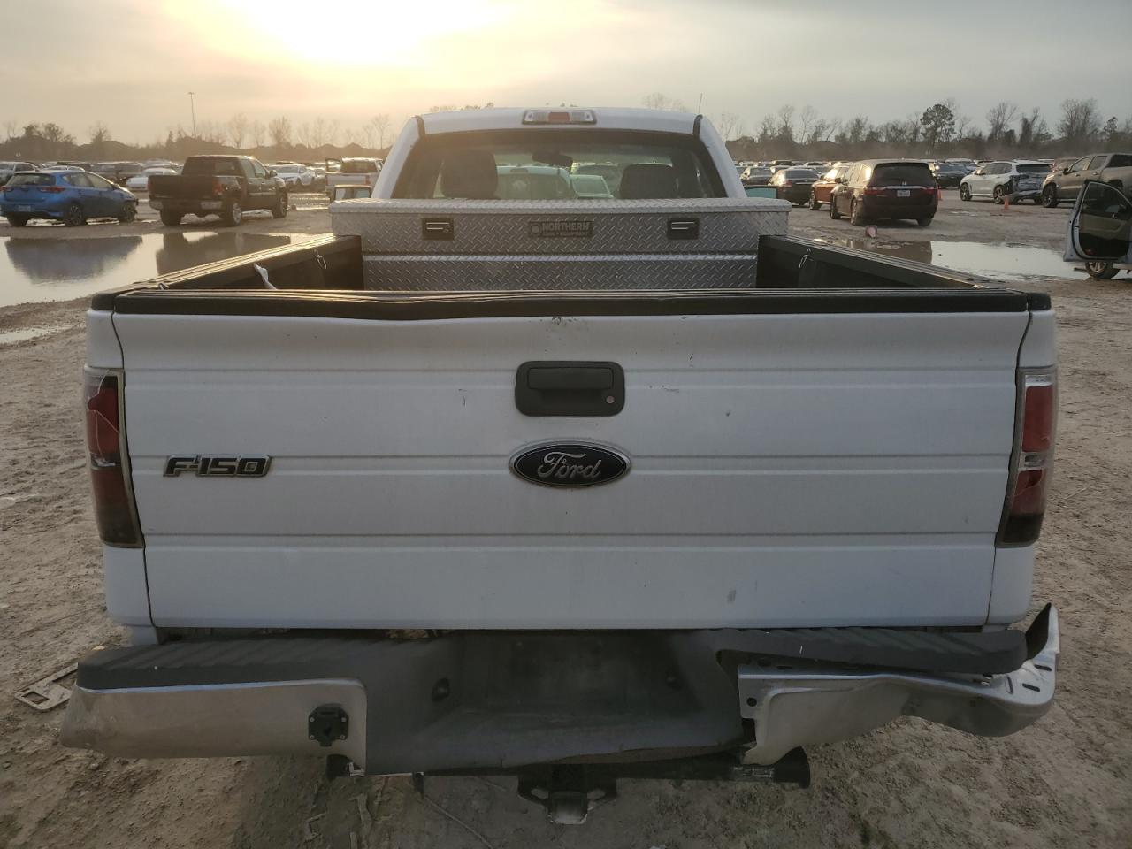 2014 Ford F-150 - Image 10