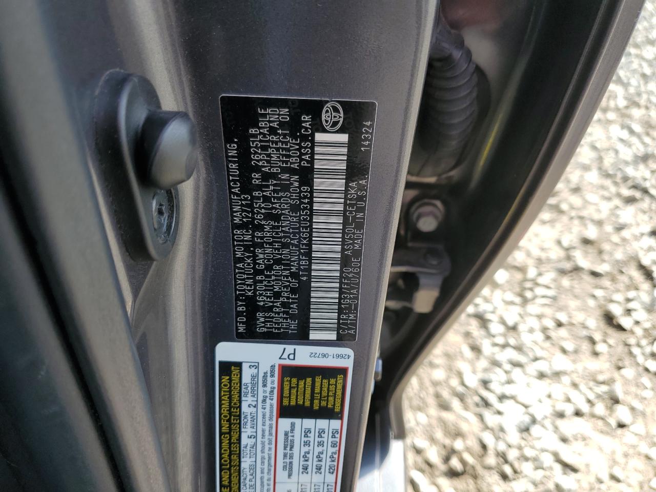 2014 Toyota Camry - Image 12