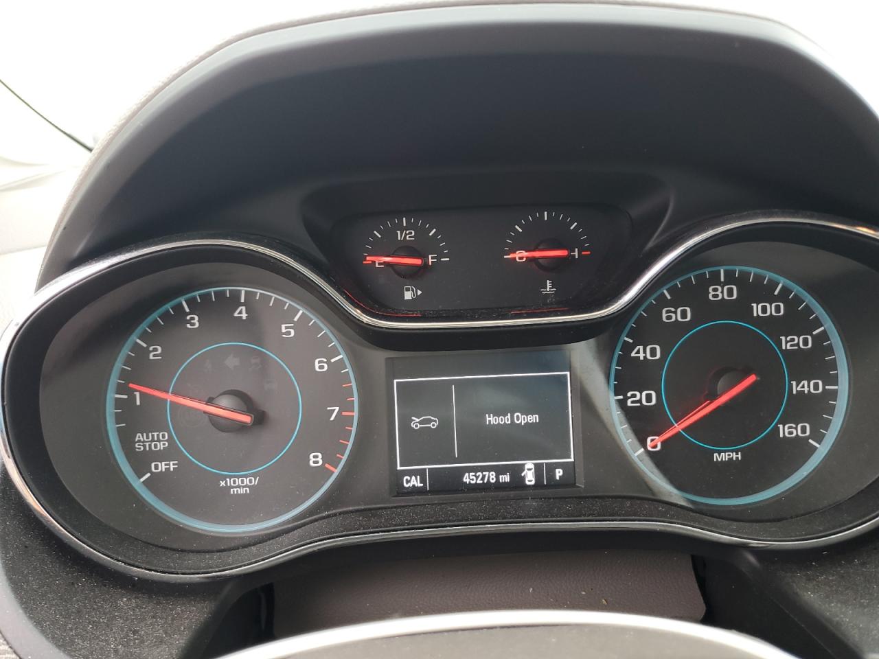 2018 Chevrolet Cruze - Image 9