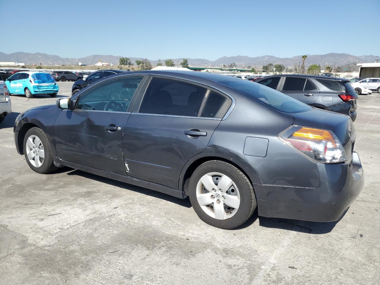 2008 Nissan Altima - Image 2
