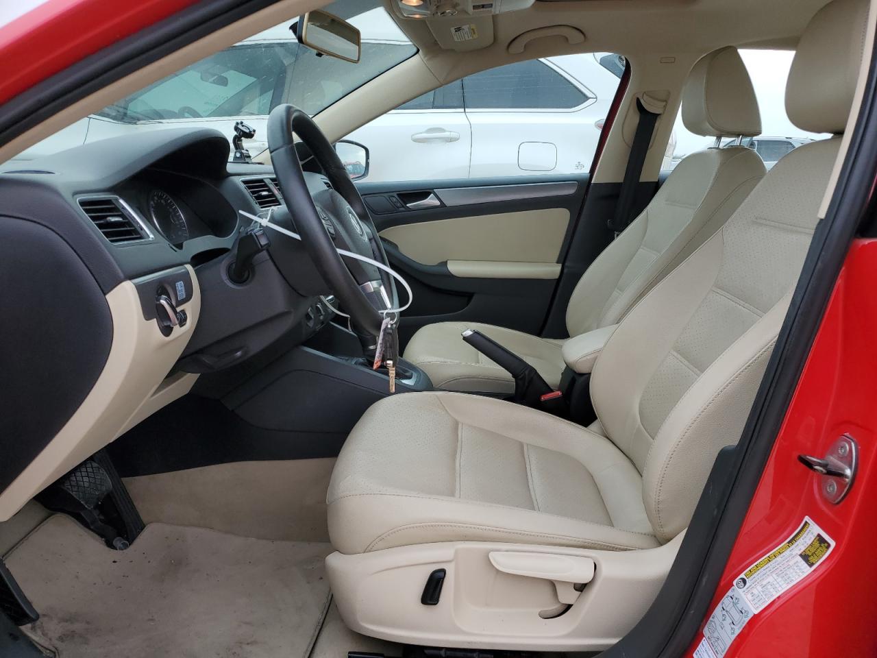 2014 Volkswagen Jetta - Image 7
