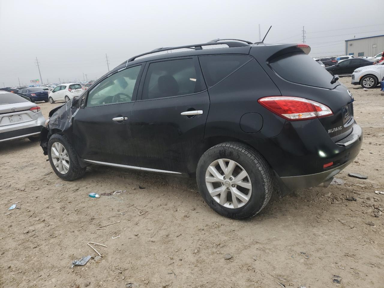 2011 Nissan Murano - Image 2