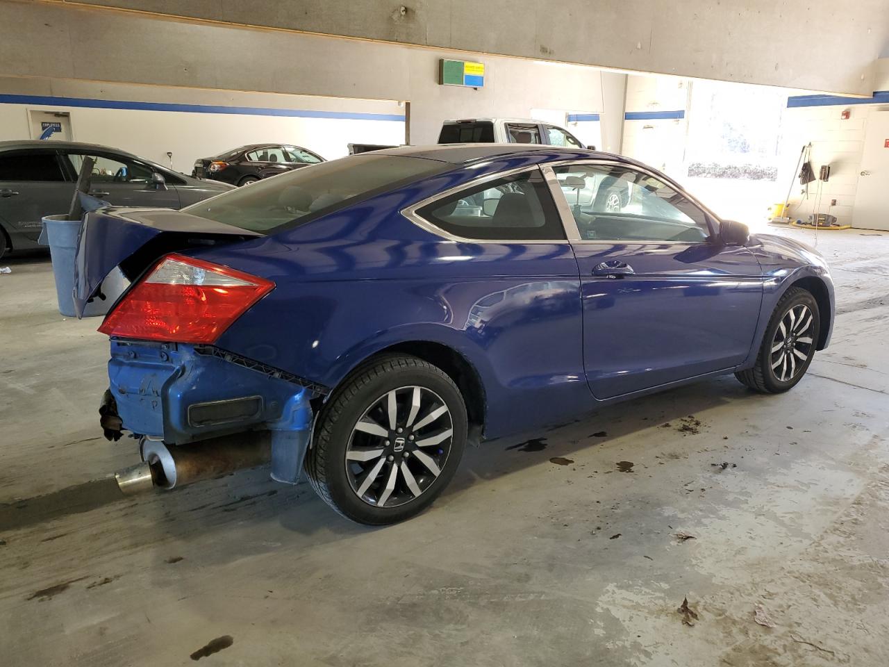 2010 Honda Accord - Image 3