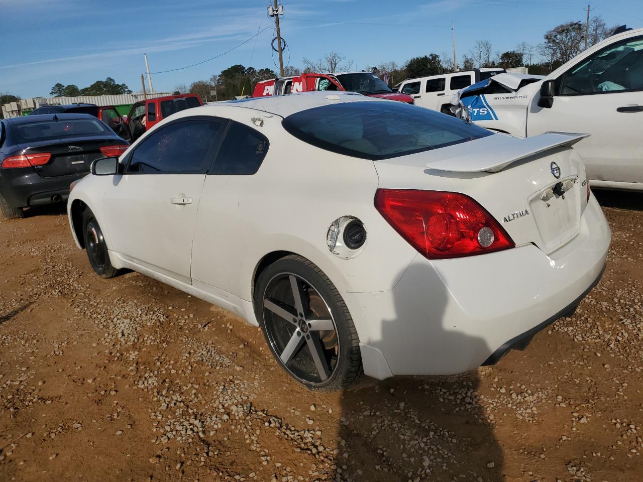2012 Nissan Altima - Image 2