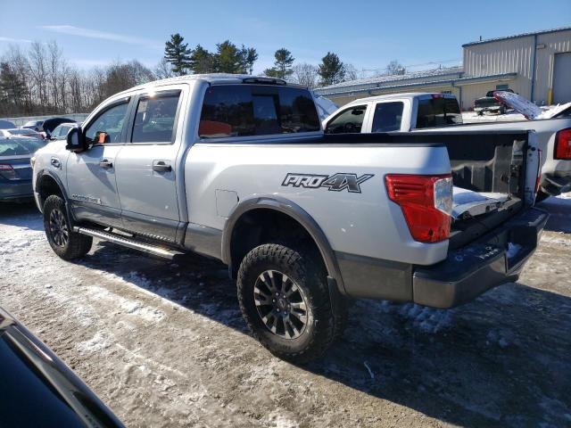 2017 NISSAN TITAN XD SL