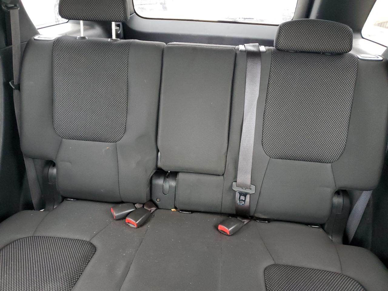 2008 Pontiac Torrent - Image 10