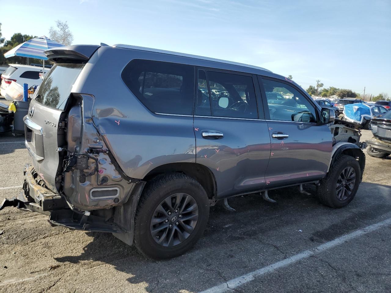2021 Lexus GX - Image 3