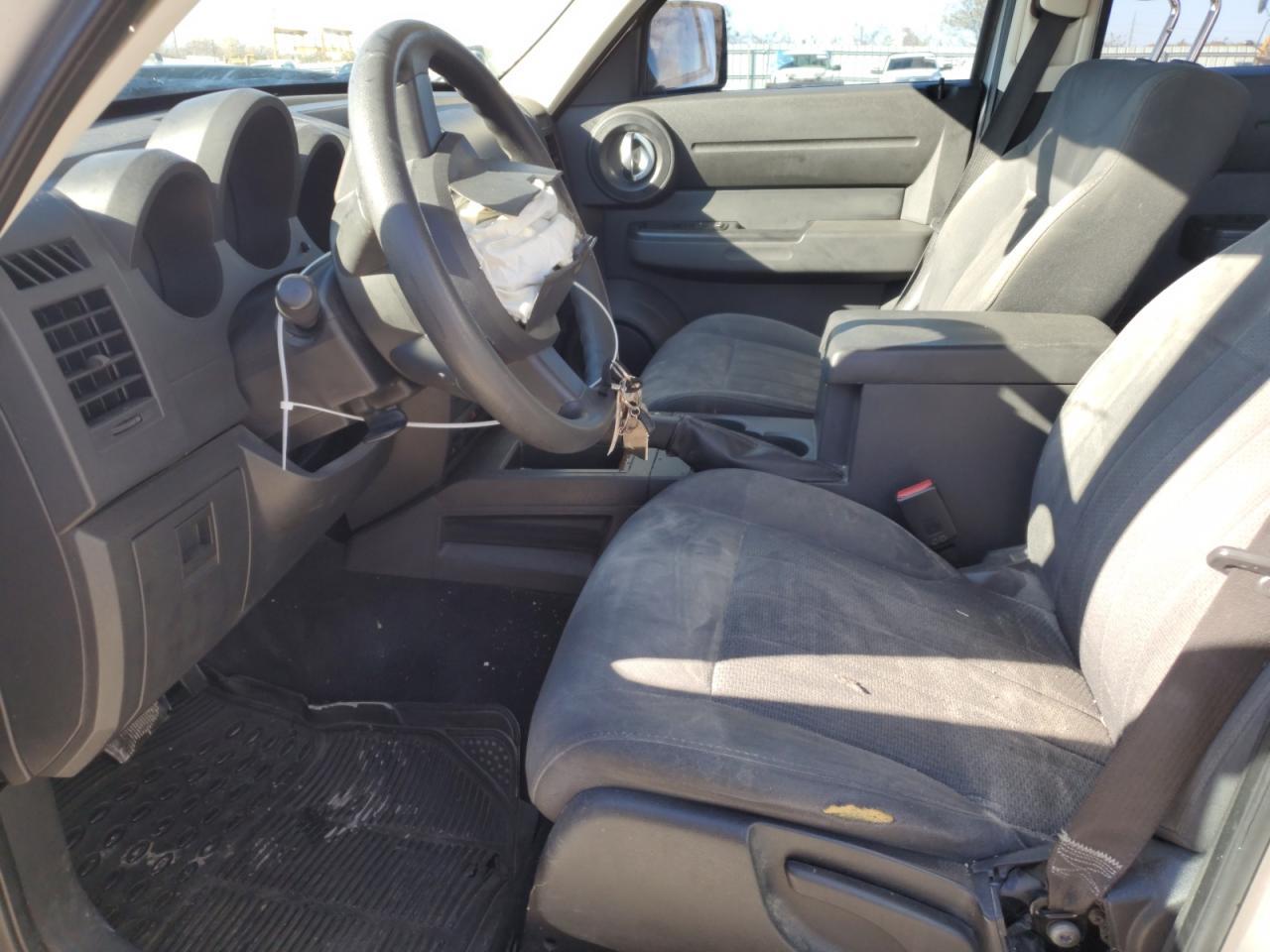 2011 Dodge Nitro - Image 7