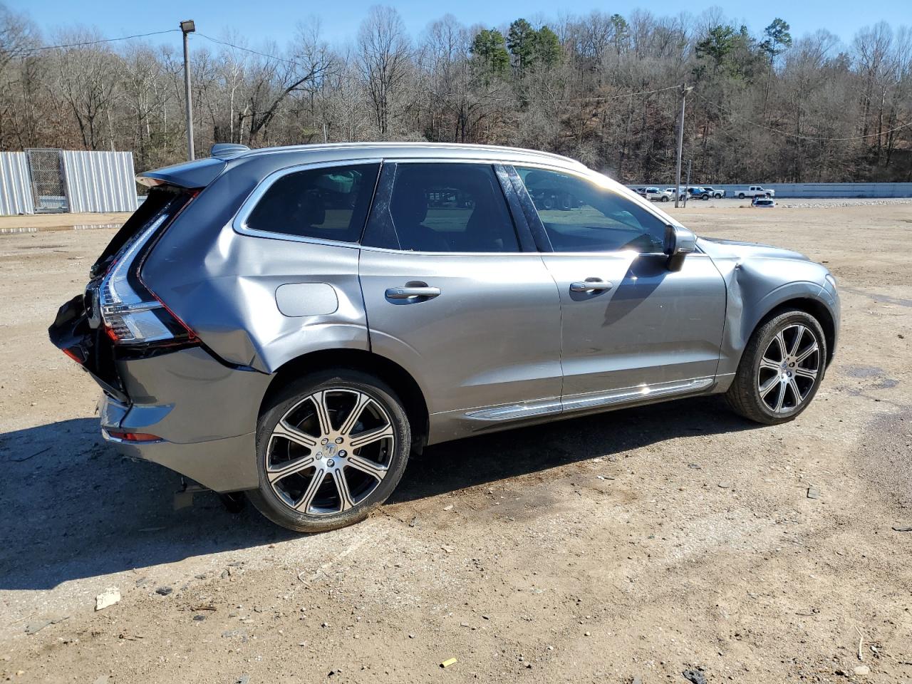 2021 Volvo XC60 - Image 3
