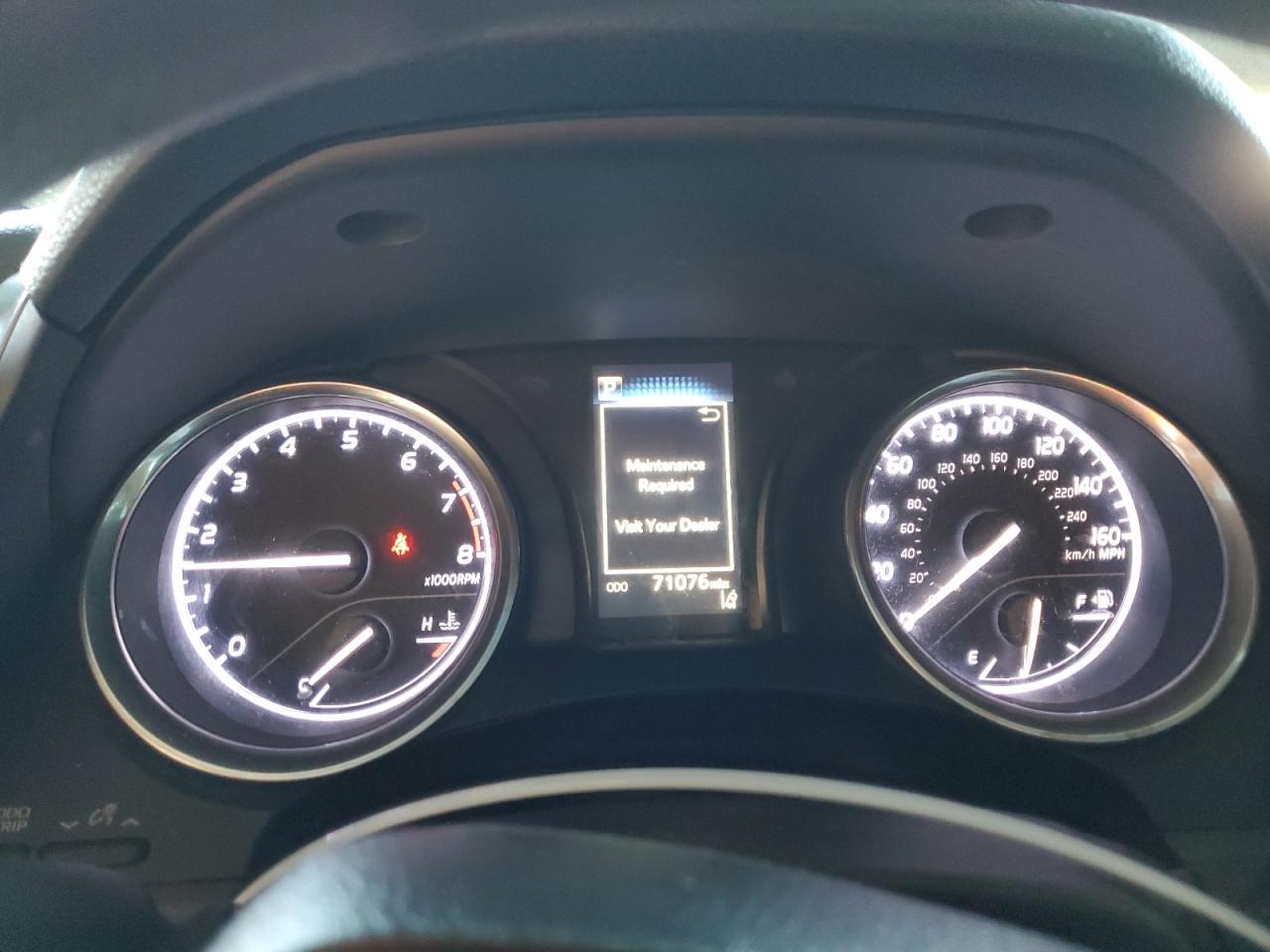 4T1B11HK4JU577282 TOYOTA CAMRY 2018