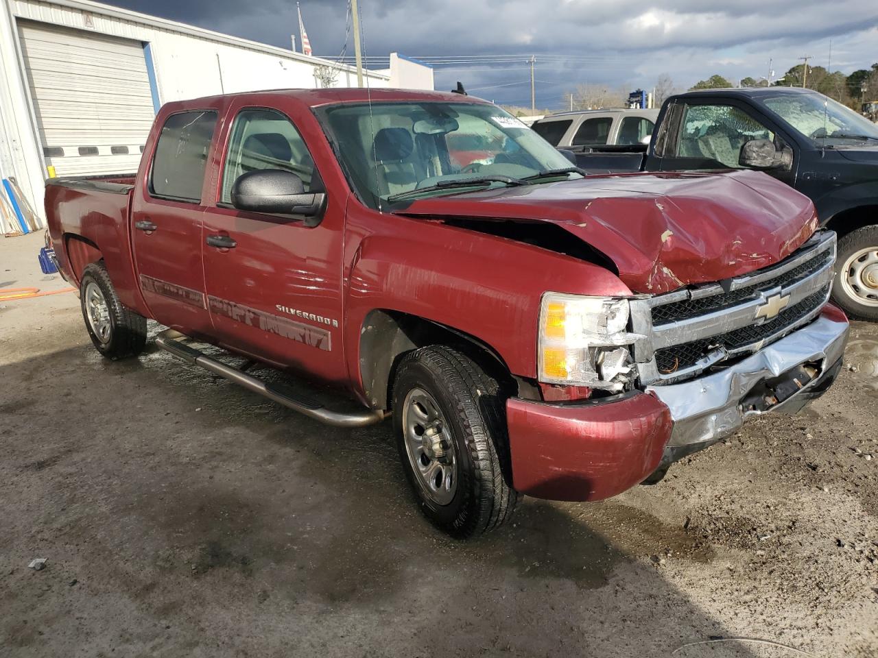 2009 Chevrolet Silverado - Image 4