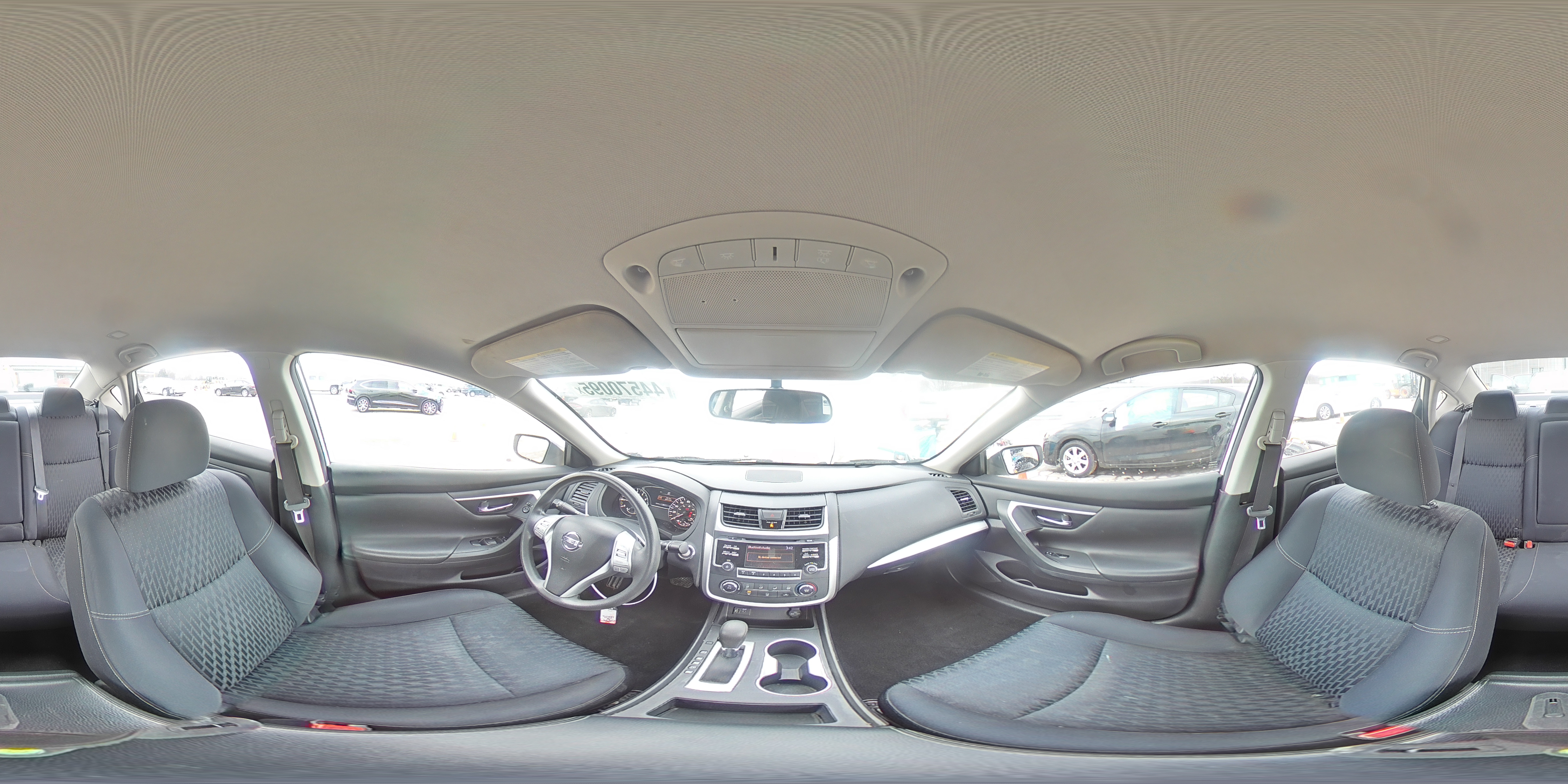 2018 Nissan Altima - Image 14