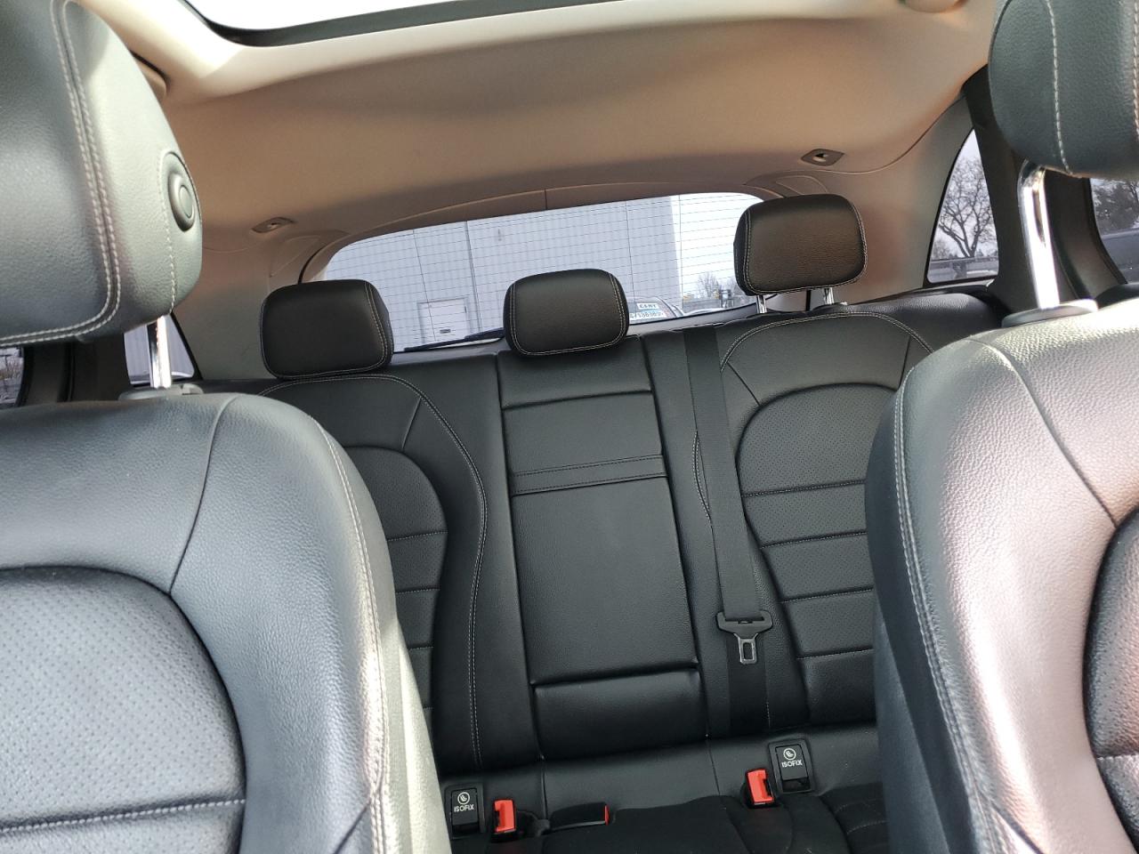 2016 Mercedes-Benz GLC - Image 10