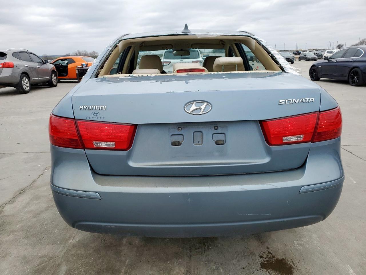 2009 Hyundai Sonata - Image 6