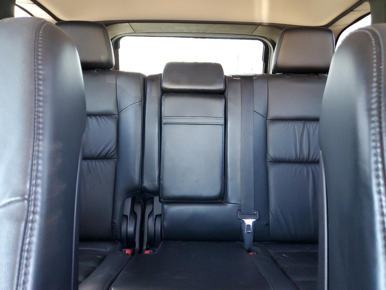 2012 Jeep Grand Cherokee - Image 10