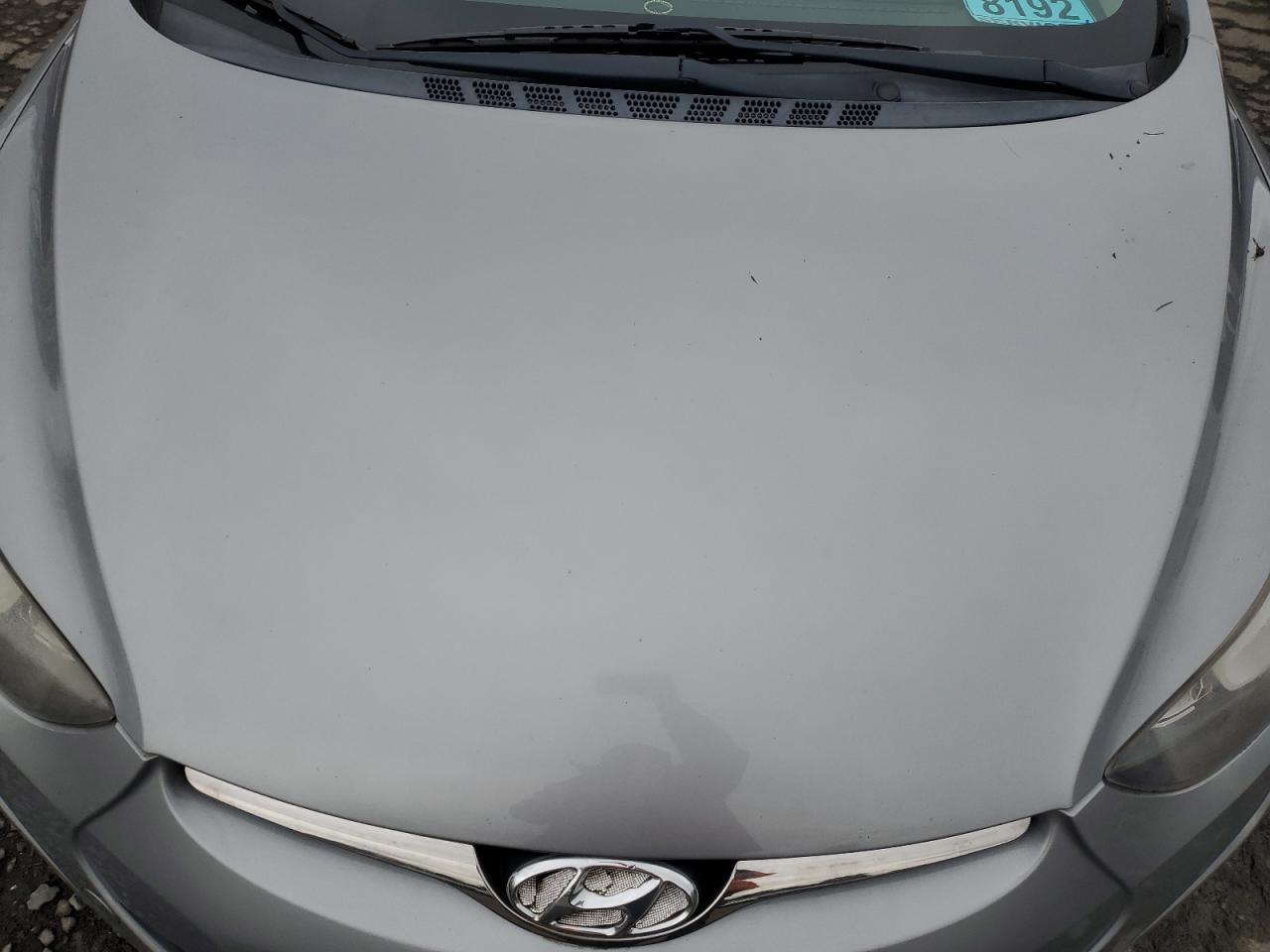 2015 Hyundai Elantra - Image 11