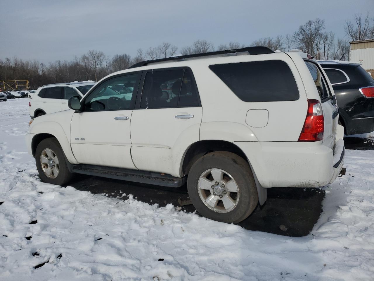 2008 Toyota 4Runner - Image 2