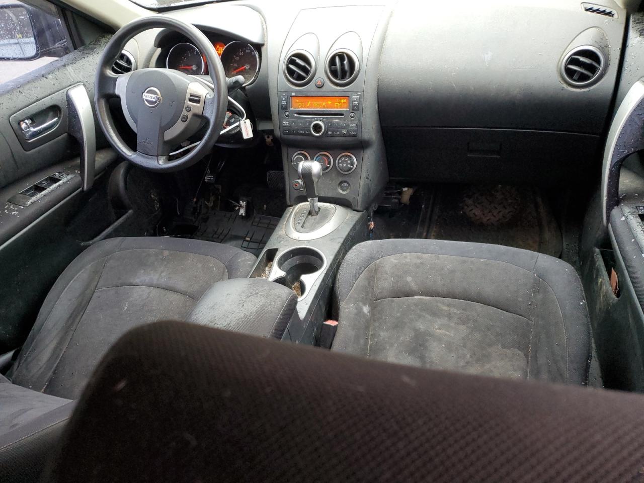 2010 Nissan Rogue - Image 8