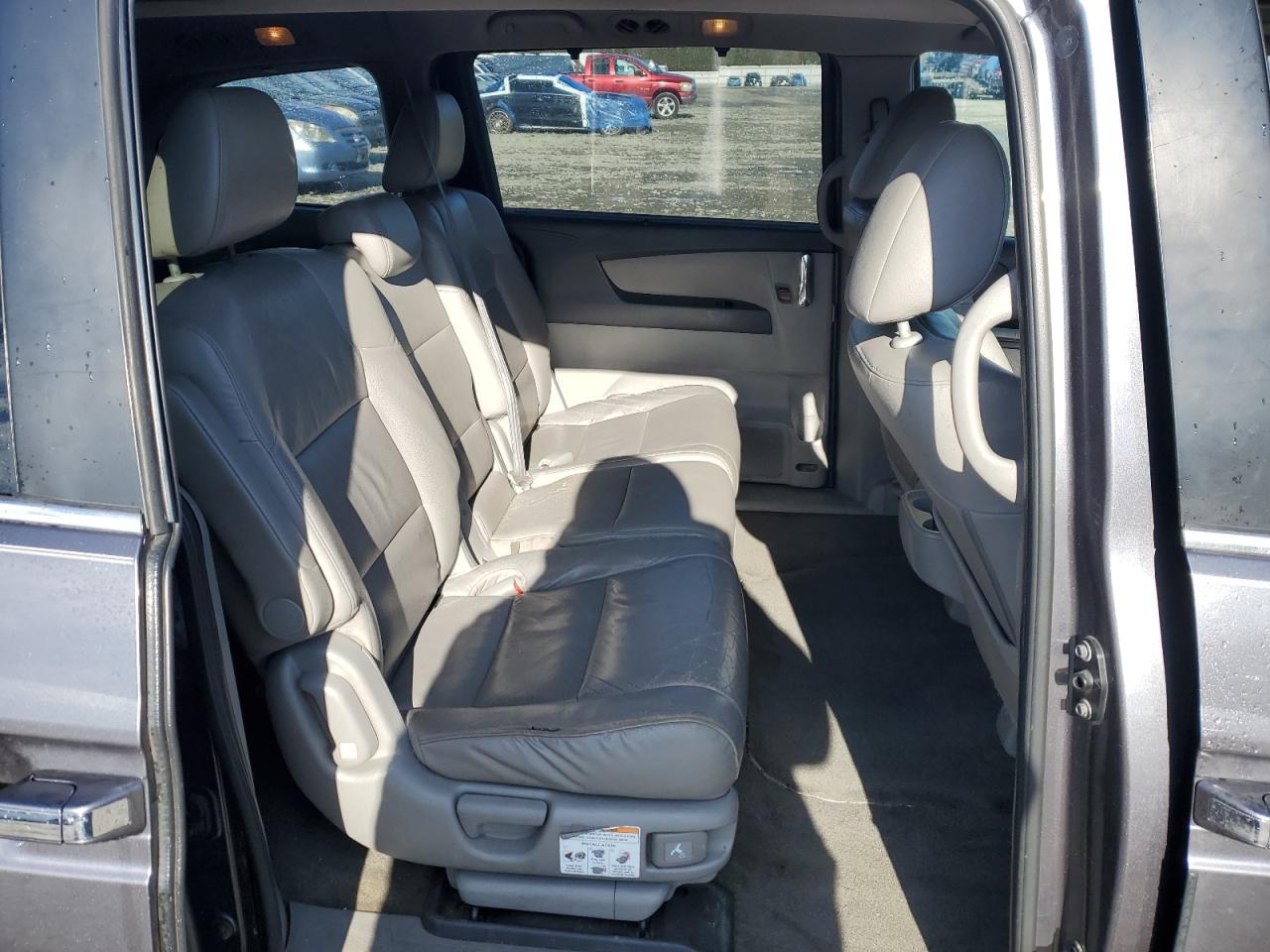 2015 Honda Odyssey - Image 11