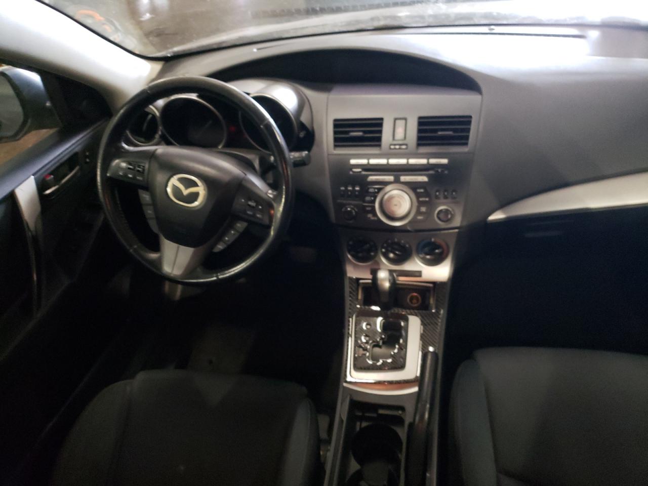 2010 Mazda 3 - Image 8