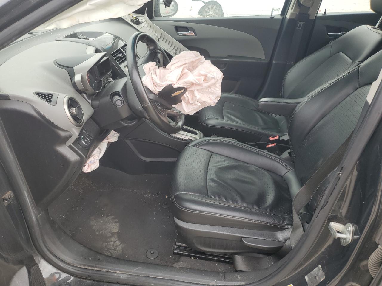 2014 Chevrolet Sonic - Image 7