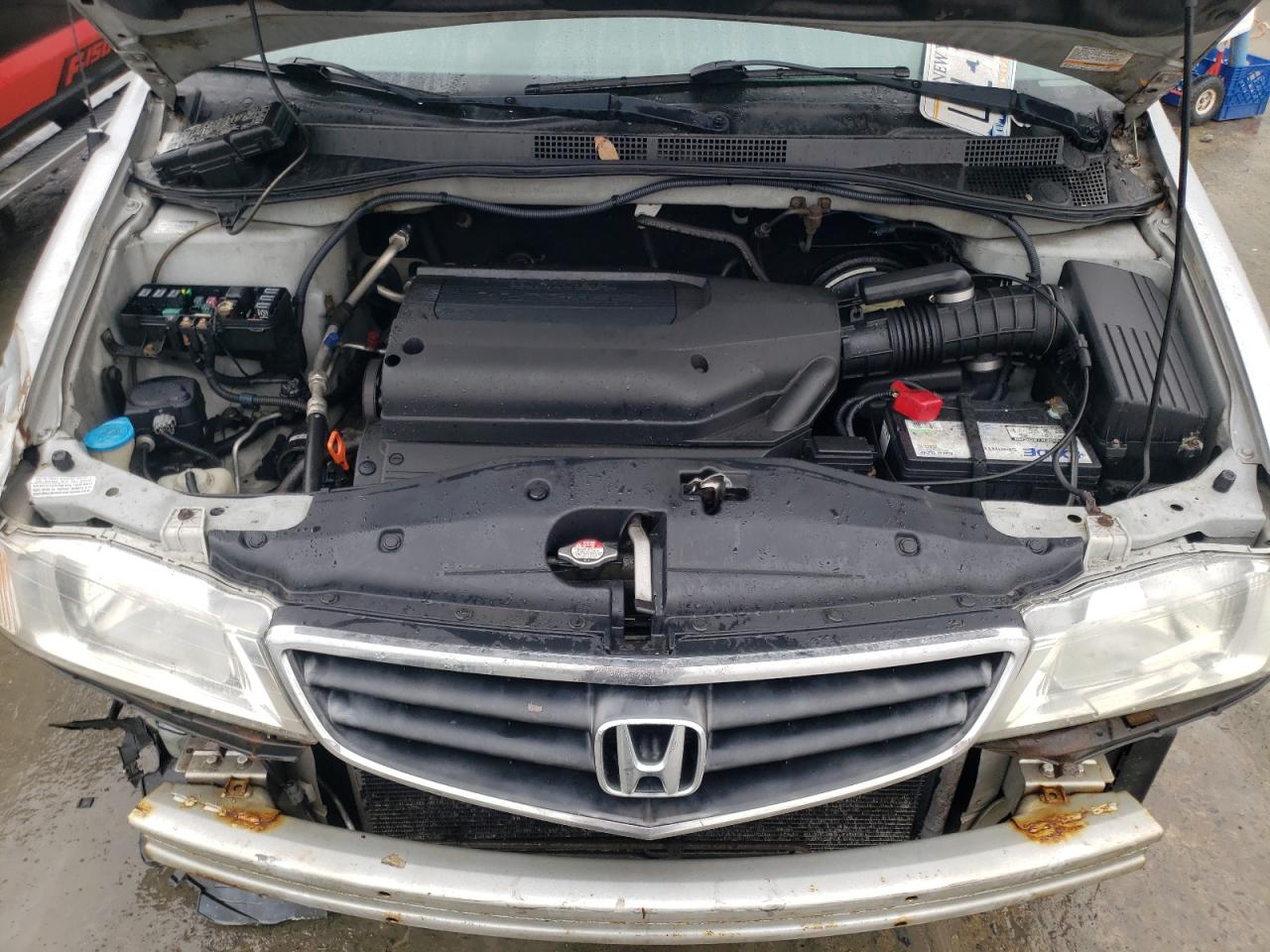 2004 Honda Odyssey - Image 12