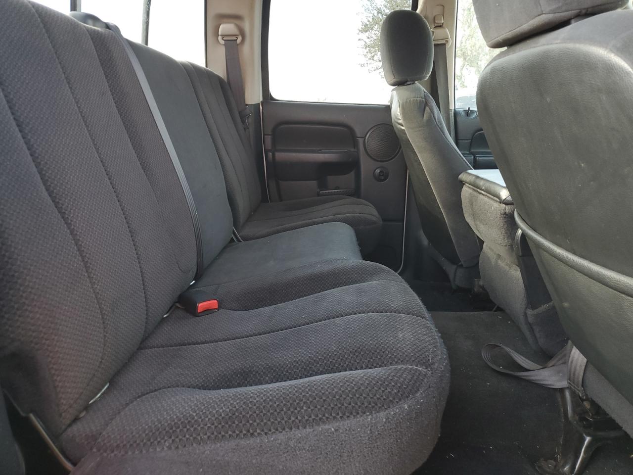 2003 Dodge RAM - Image 10