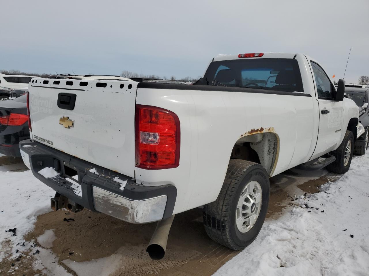 2011 Chevrolet Silverado - Image 3