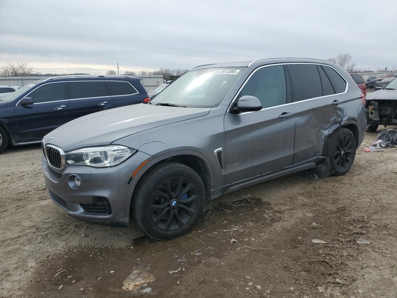 2015 Bmw X5 Xdrive35I for Sale in Kansas City, KS - Side