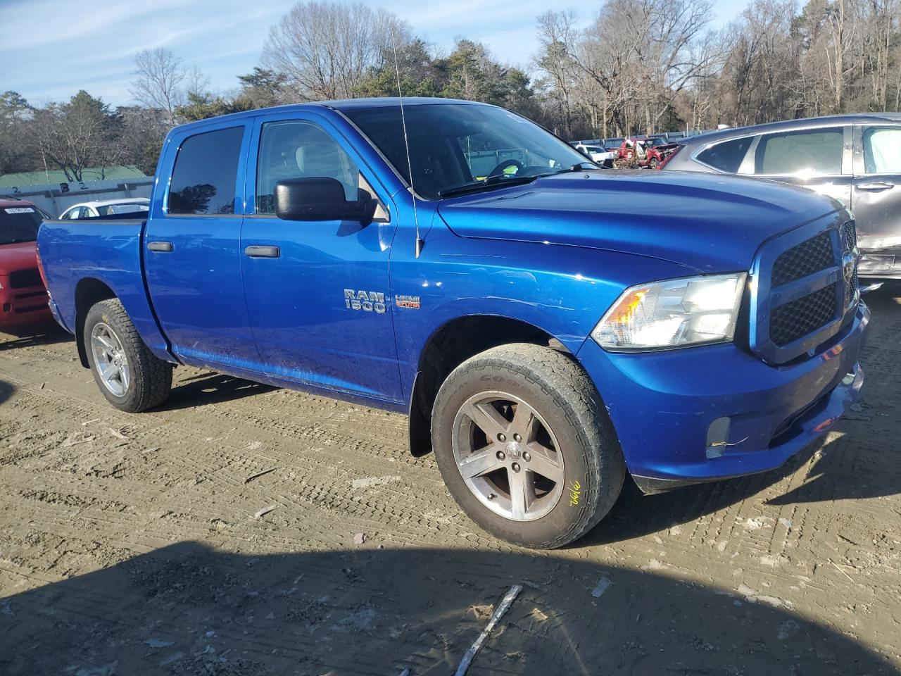 2015 RAM 1500 - Image 4