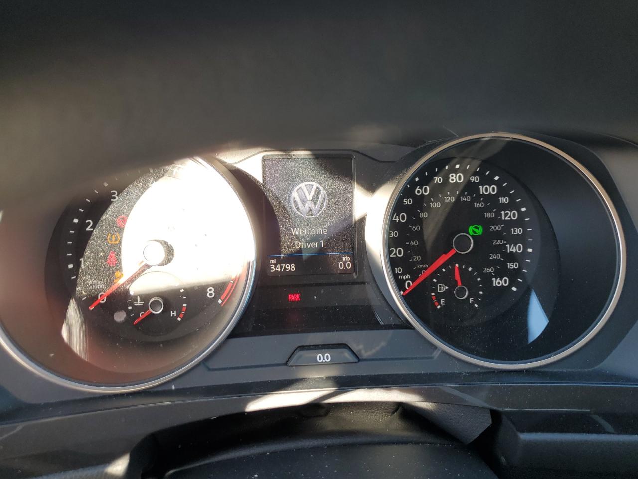 2020 Volkswagen Tiguan - Image 9