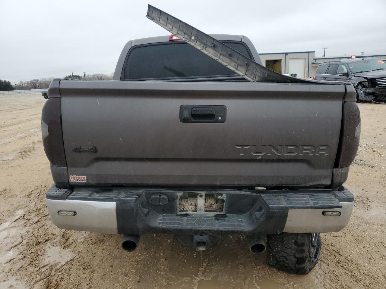 5TFDW5F1XHX614764 TOYOTA TUNDRA 2017