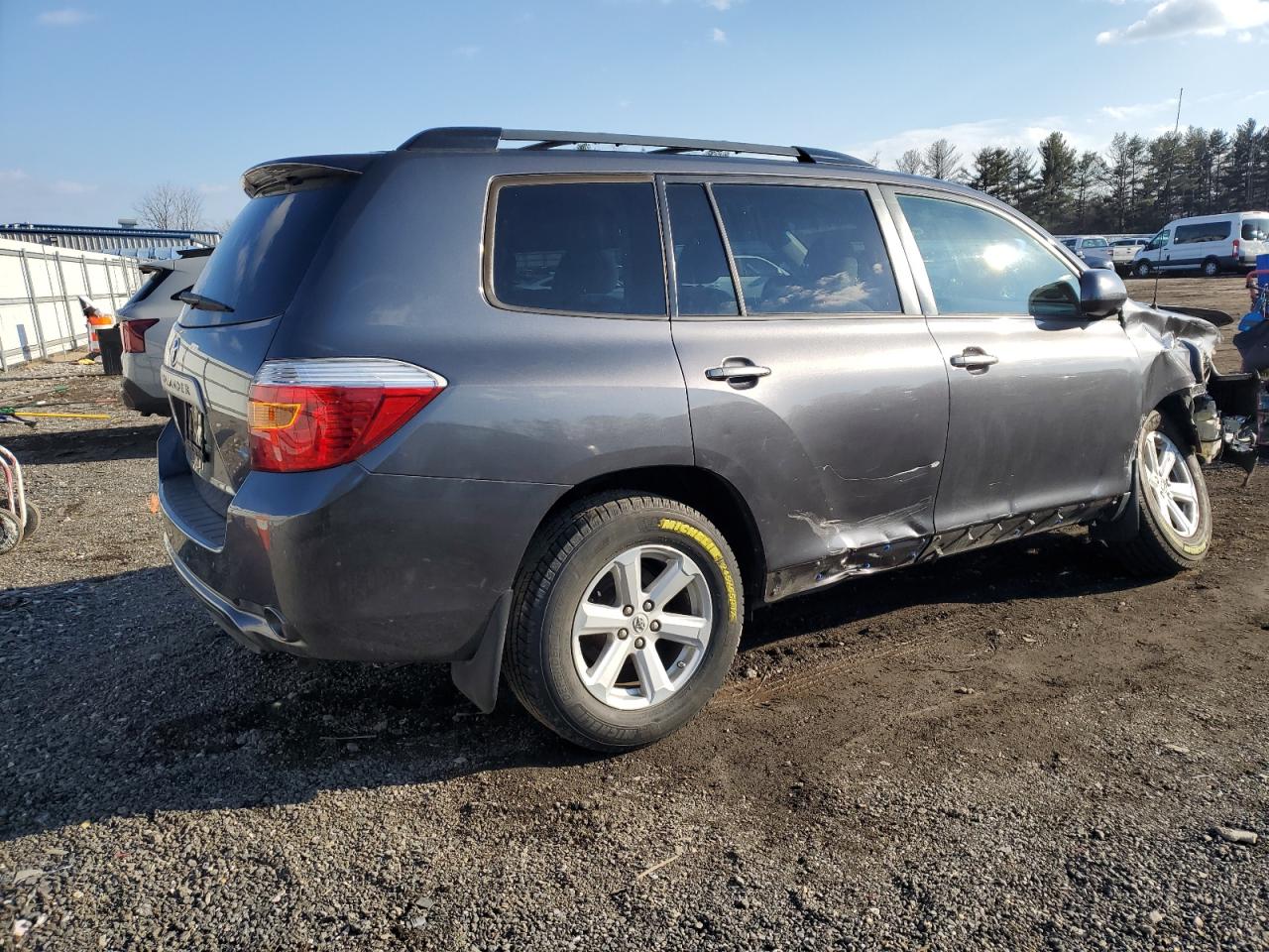 2010 Toyota Highlander - Image 3