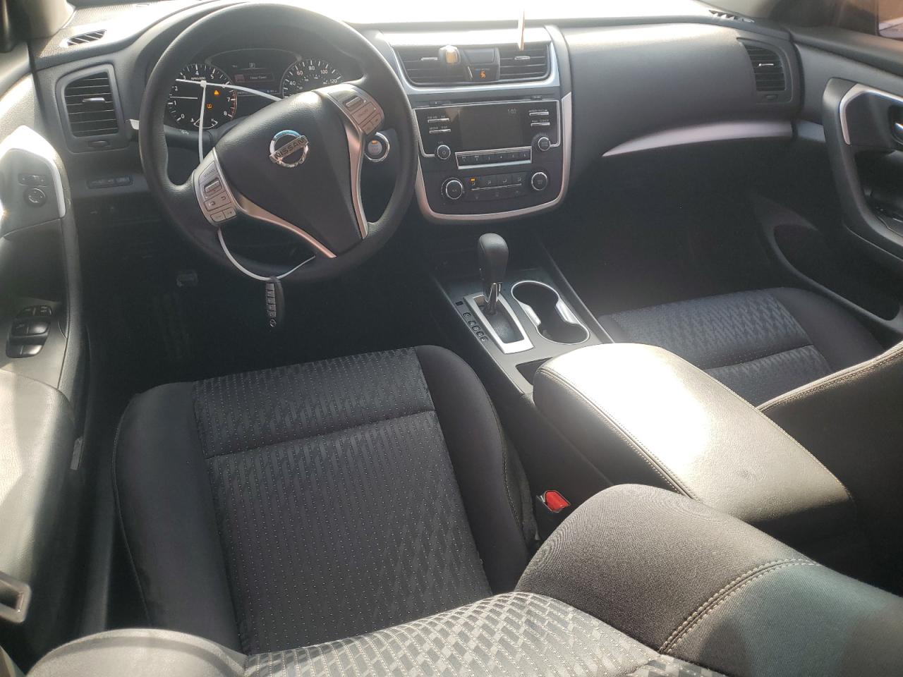 2016 Nissan Altima - Image 8