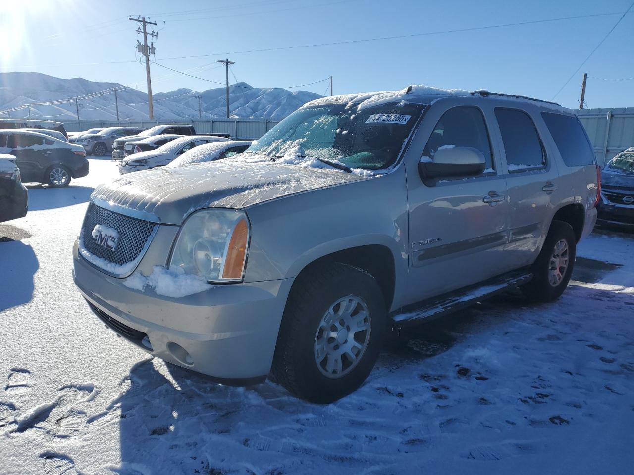 2007 GMC Yukon - Image 1