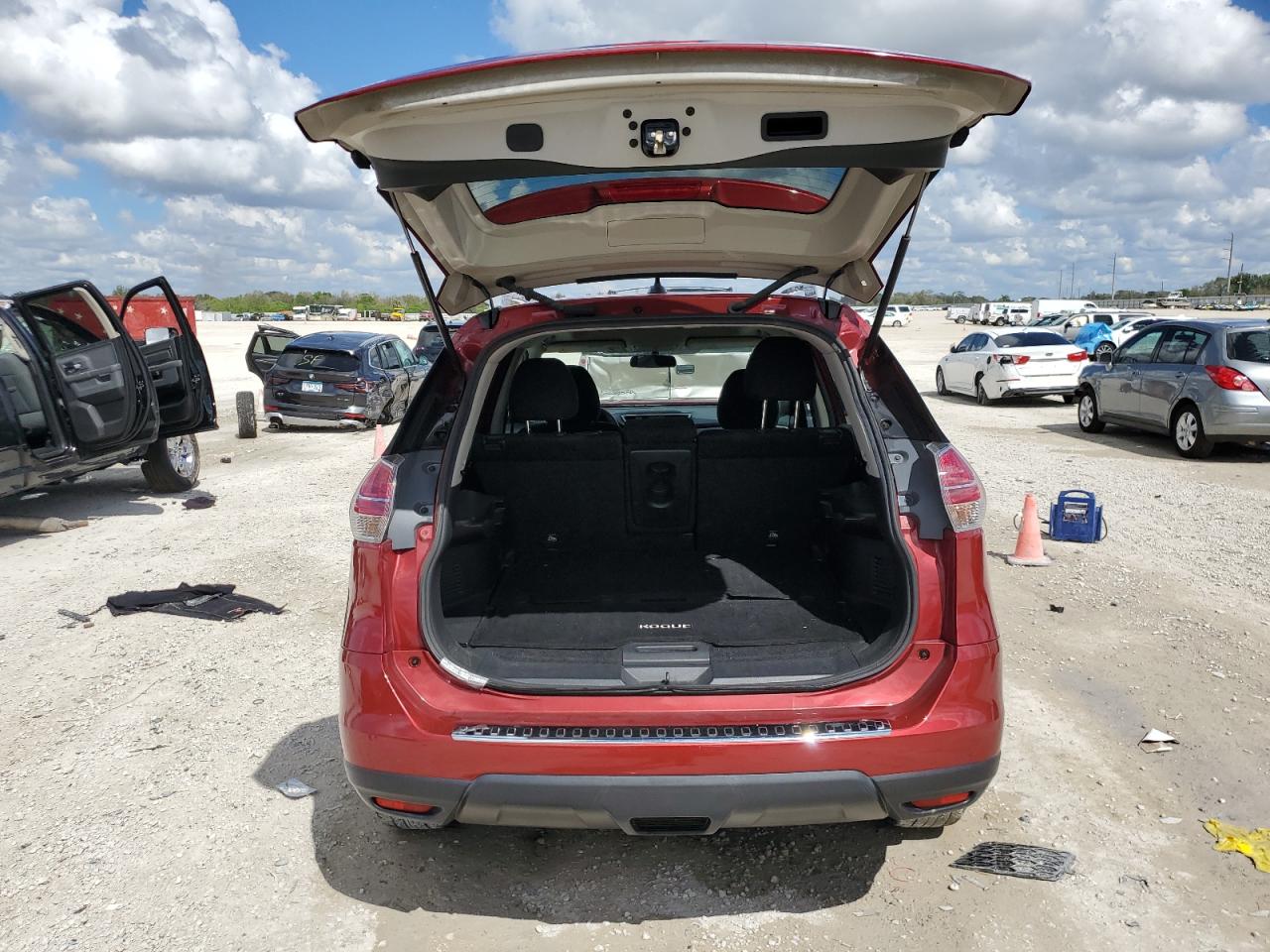 2015 Nissan Rogue - Image 6