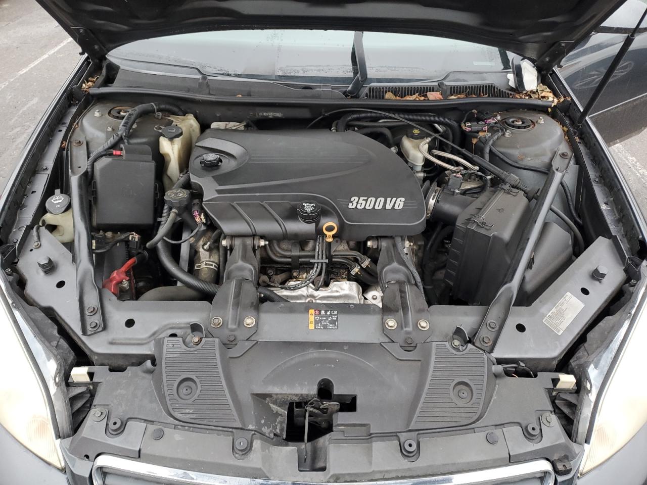 2011 Chevrolet Impala - Image 11