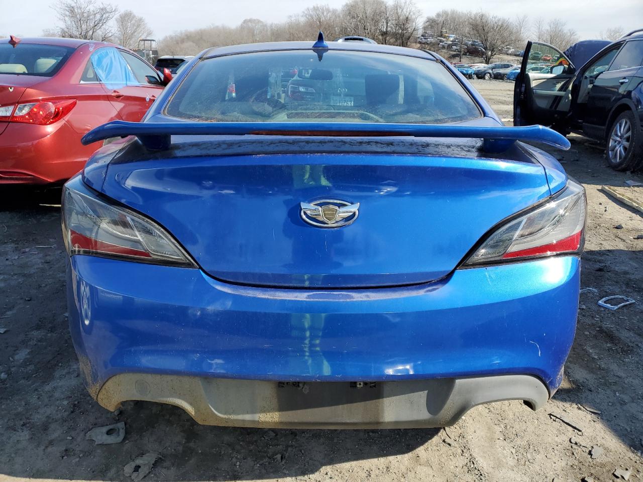 2011 Hyundai Genesis - Image 6