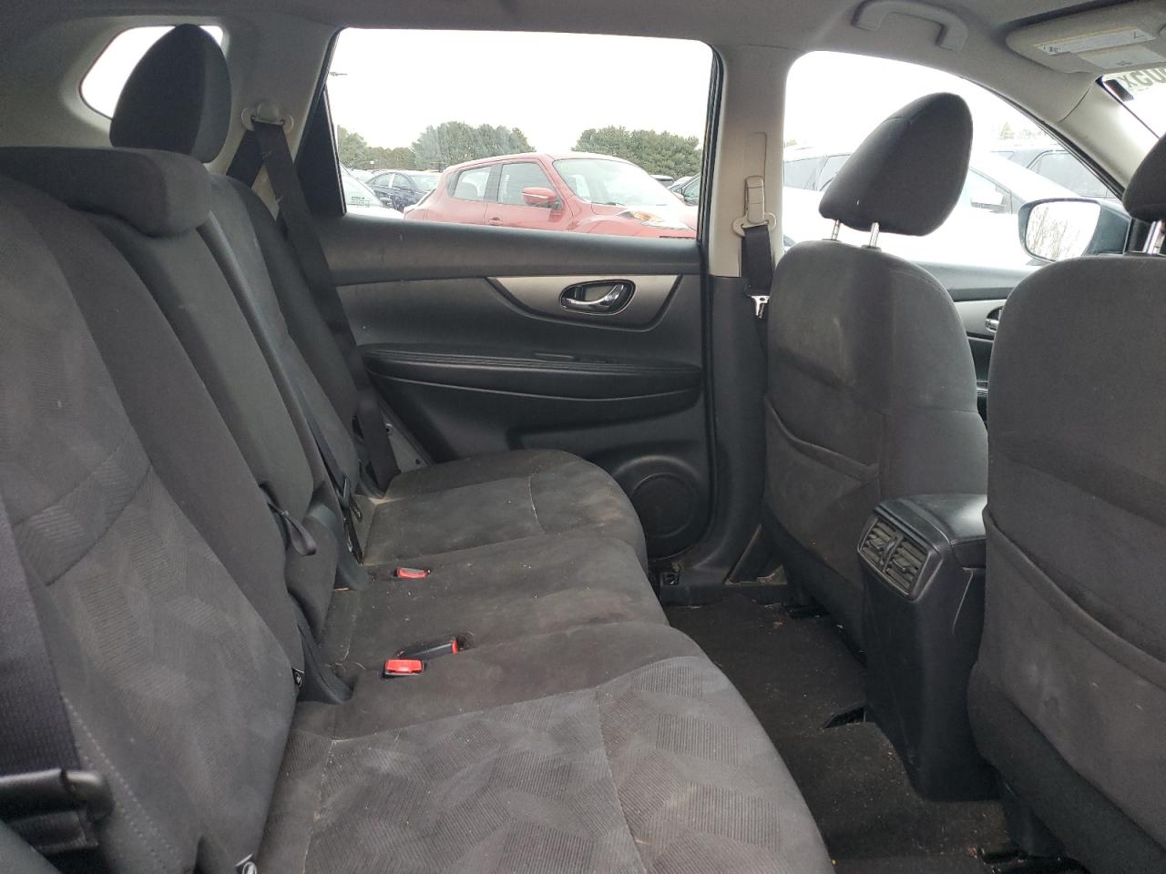 KNMAT2MV0GP658674 NISSAN ROGUE 2016