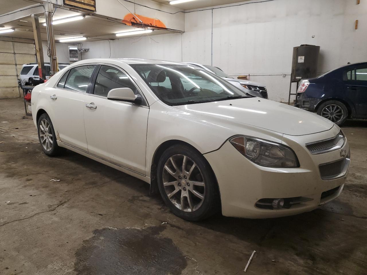 2010 Chevrolet Malibu - Image 4