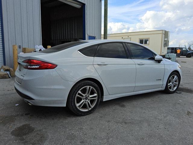  FORD FUSION 2018 Biały