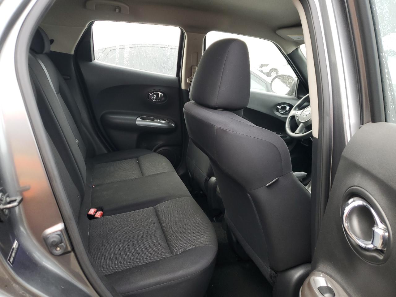 2011 Nissan Juke - Image 11