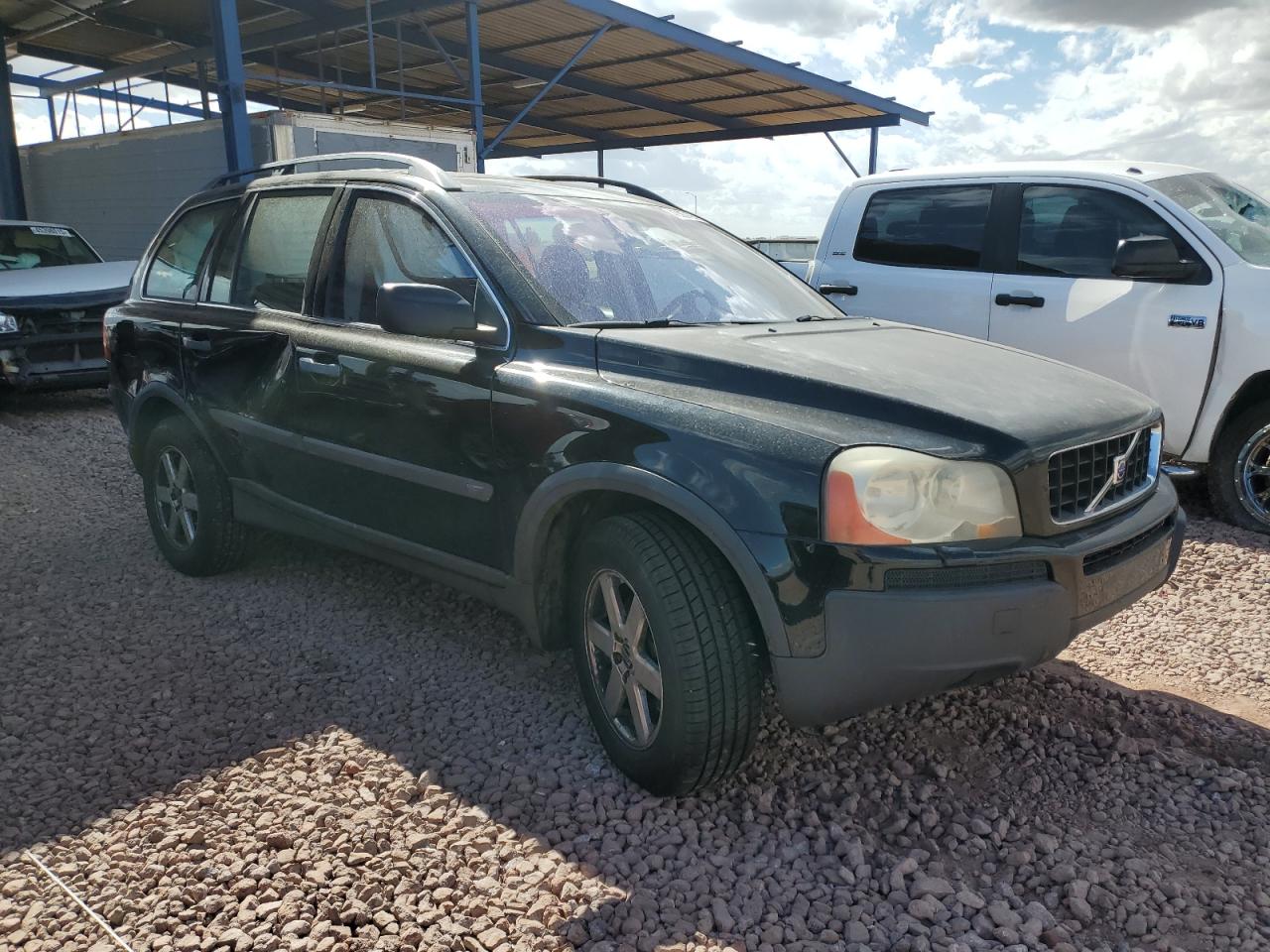 2004 Volvo XC90 - Image 4