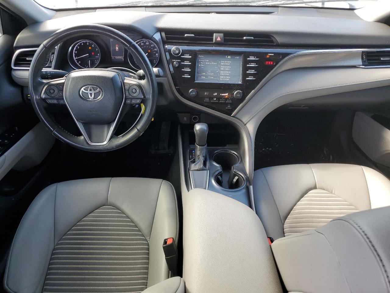 2018 Toyota Camry - Image 8