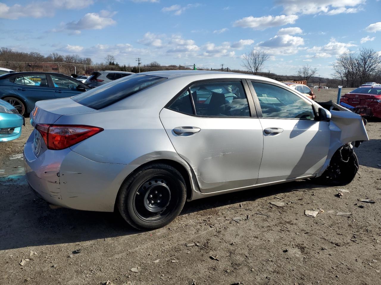 2T1BURHE5JC987803 TOYOTA COROLLA 2018