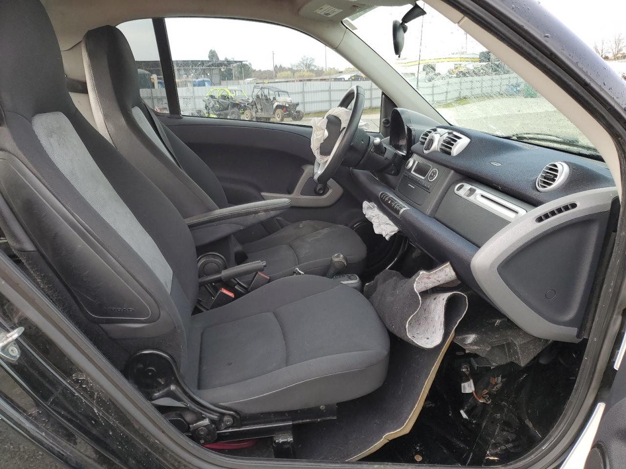 2015 Smart Fortwo - Image 11