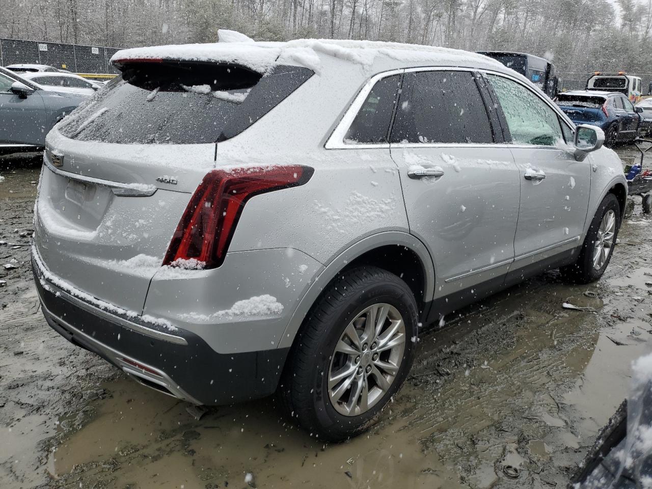 2020 Cadillac XT5 - Image 3