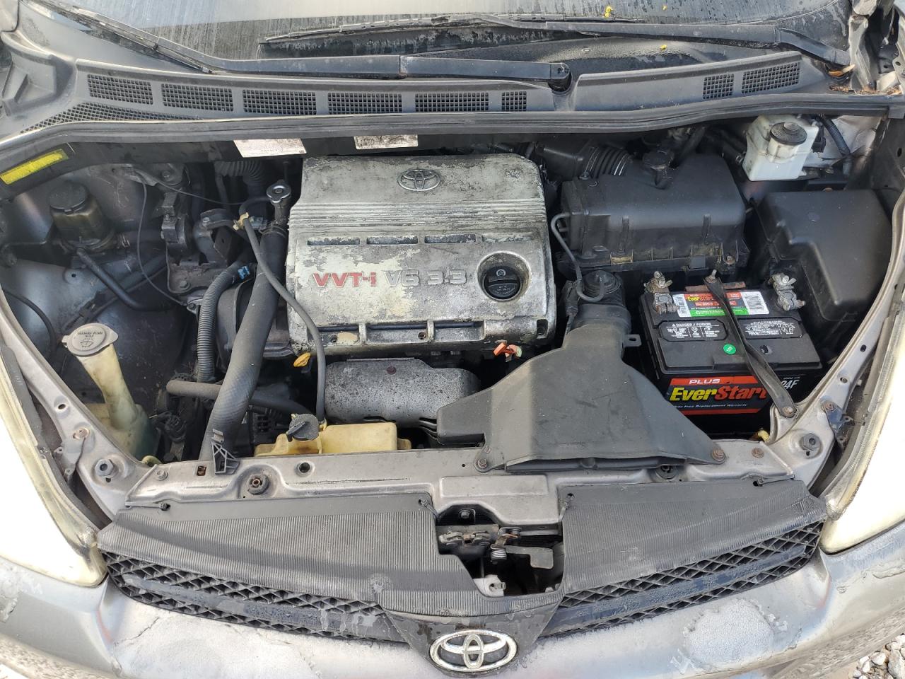 2005 Toyota Sienna - Image 12