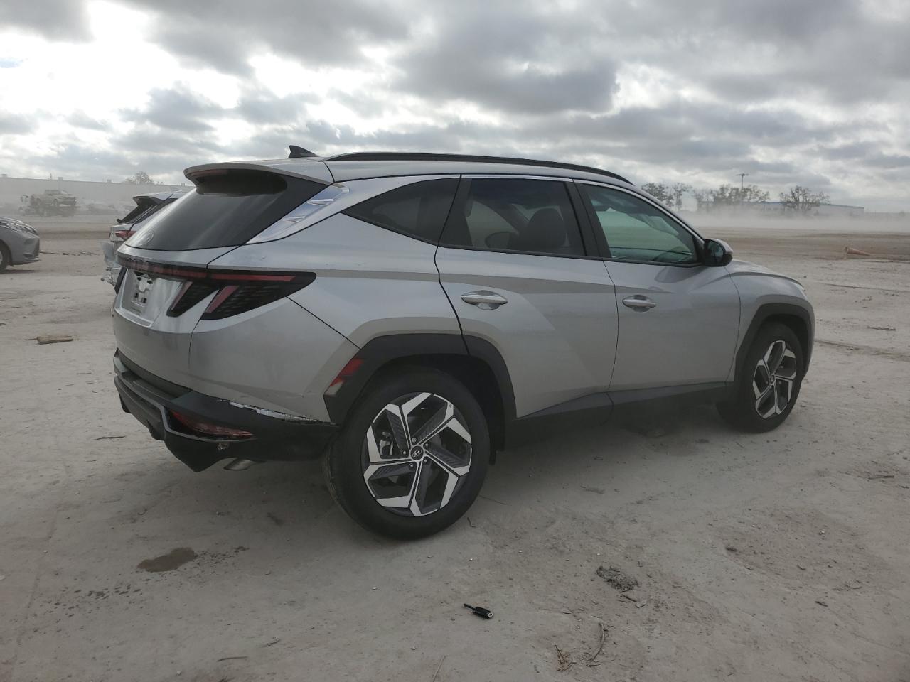 2024 Hyundai Tucson - Image 3