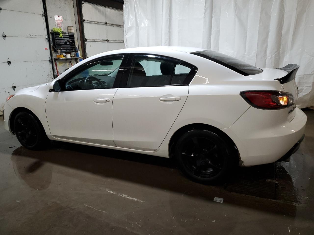 2011 Mazda 3 - Image 2